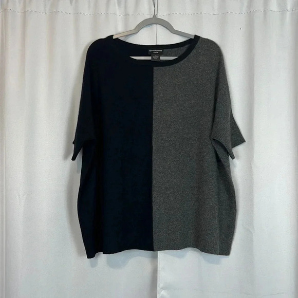 SUTTON STUDIO 100% Cashmere Boxy Pullover Sweater Size S/M - Picture 1 of 4